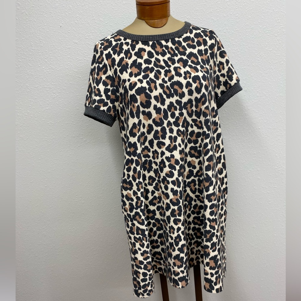 Boutique cheetah, print dress with pockets